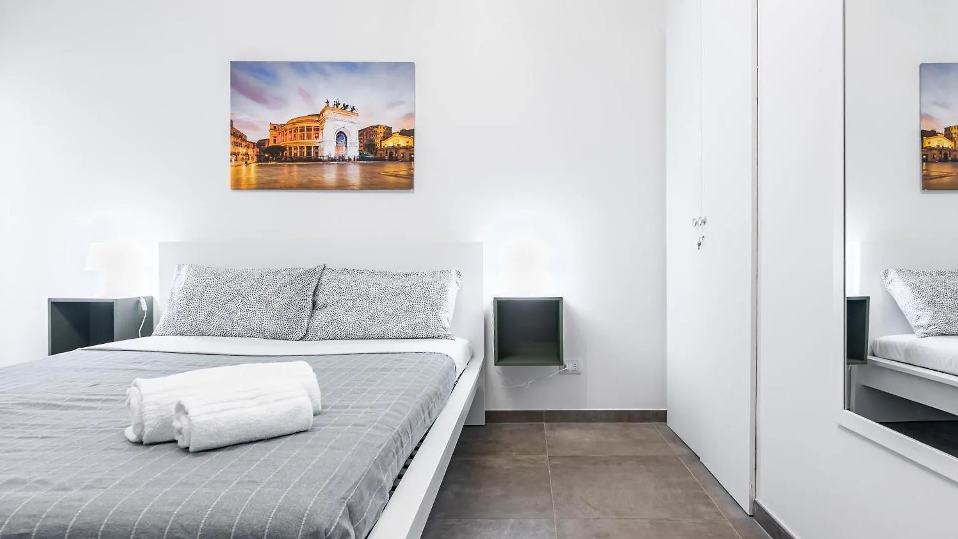 Palazzo Dei Normanni & Ballaro Roomy Modern Apt X9 Palermo 0*,