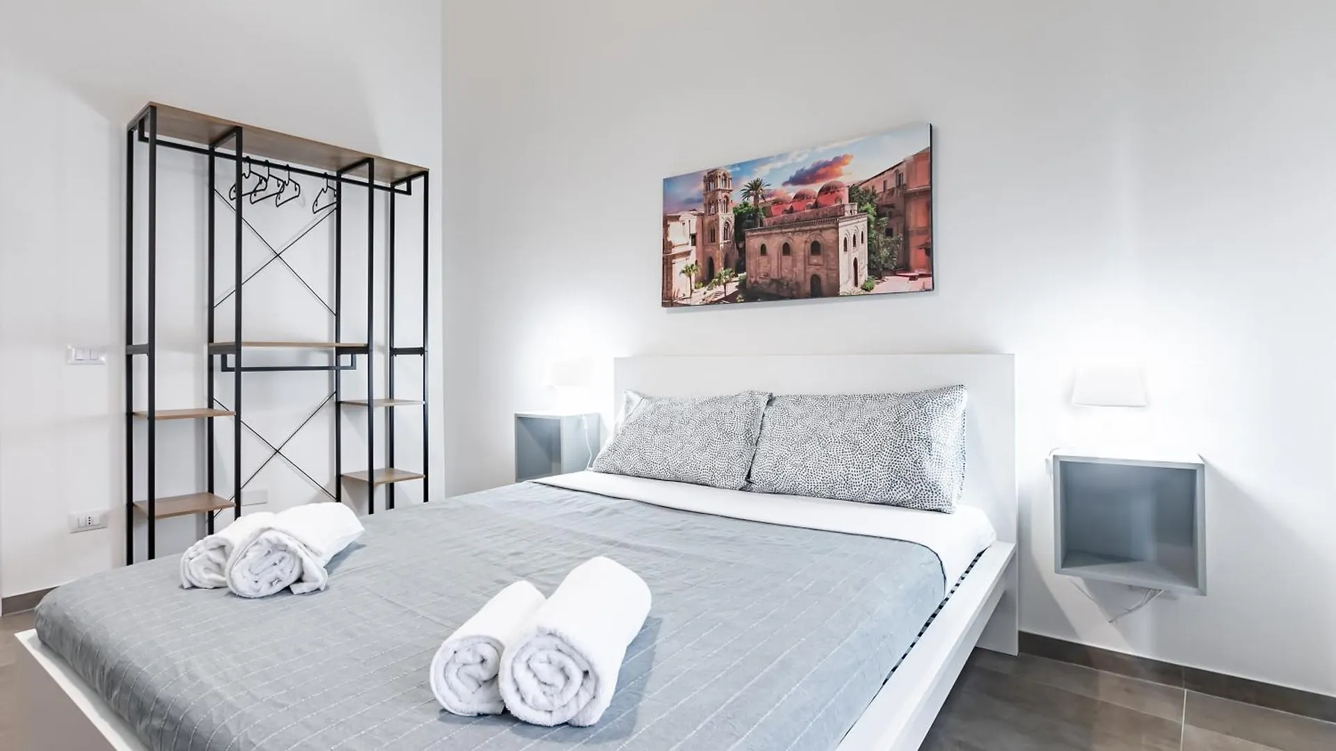 Palazzo Dei Normanni & Ballaro Roomy Modern Apt X9 Palermo