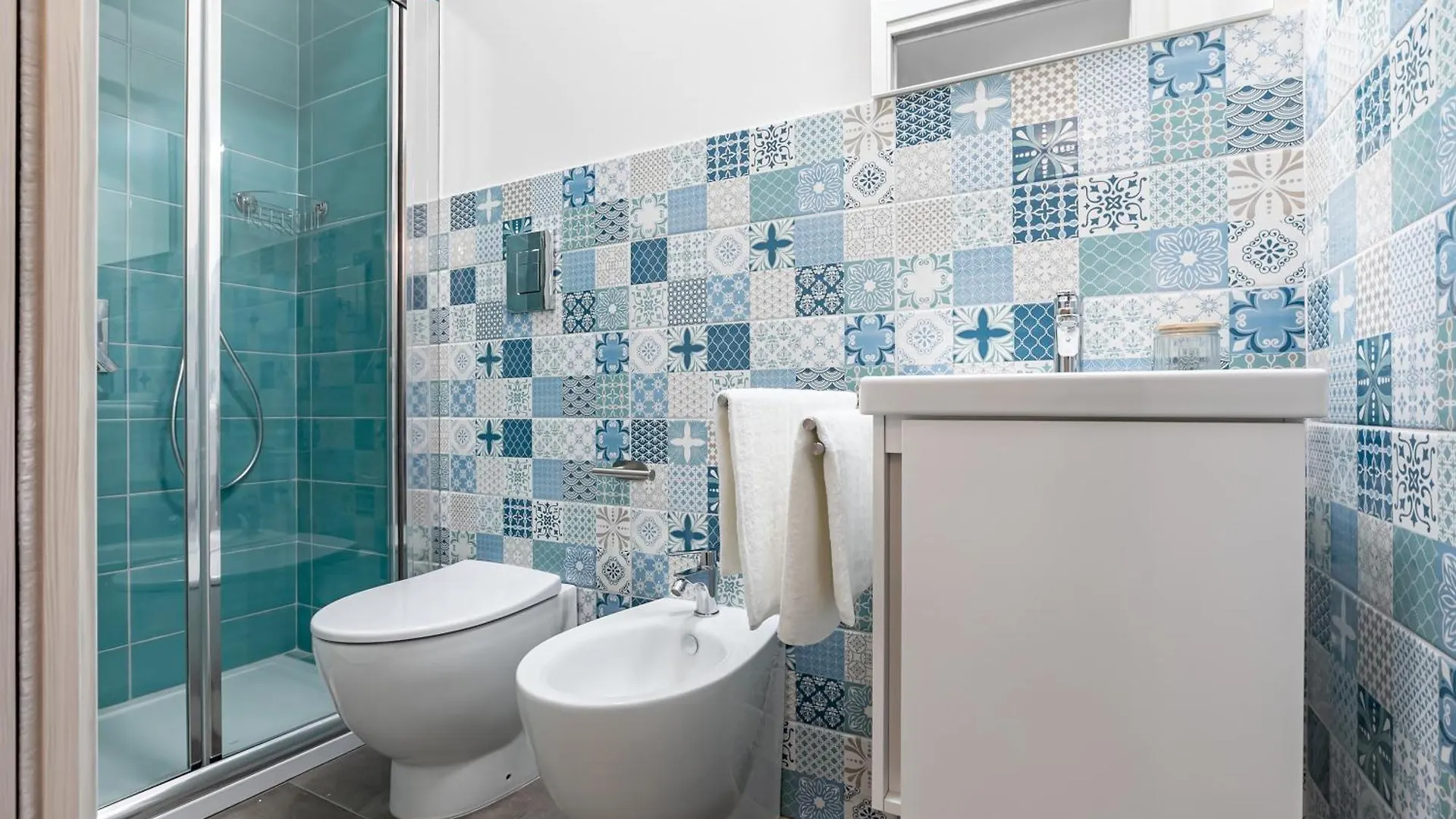 Palazzo Dei Normanni & Ballaro Roomy Modern Apt X9 Palermo 0*,  İtalya