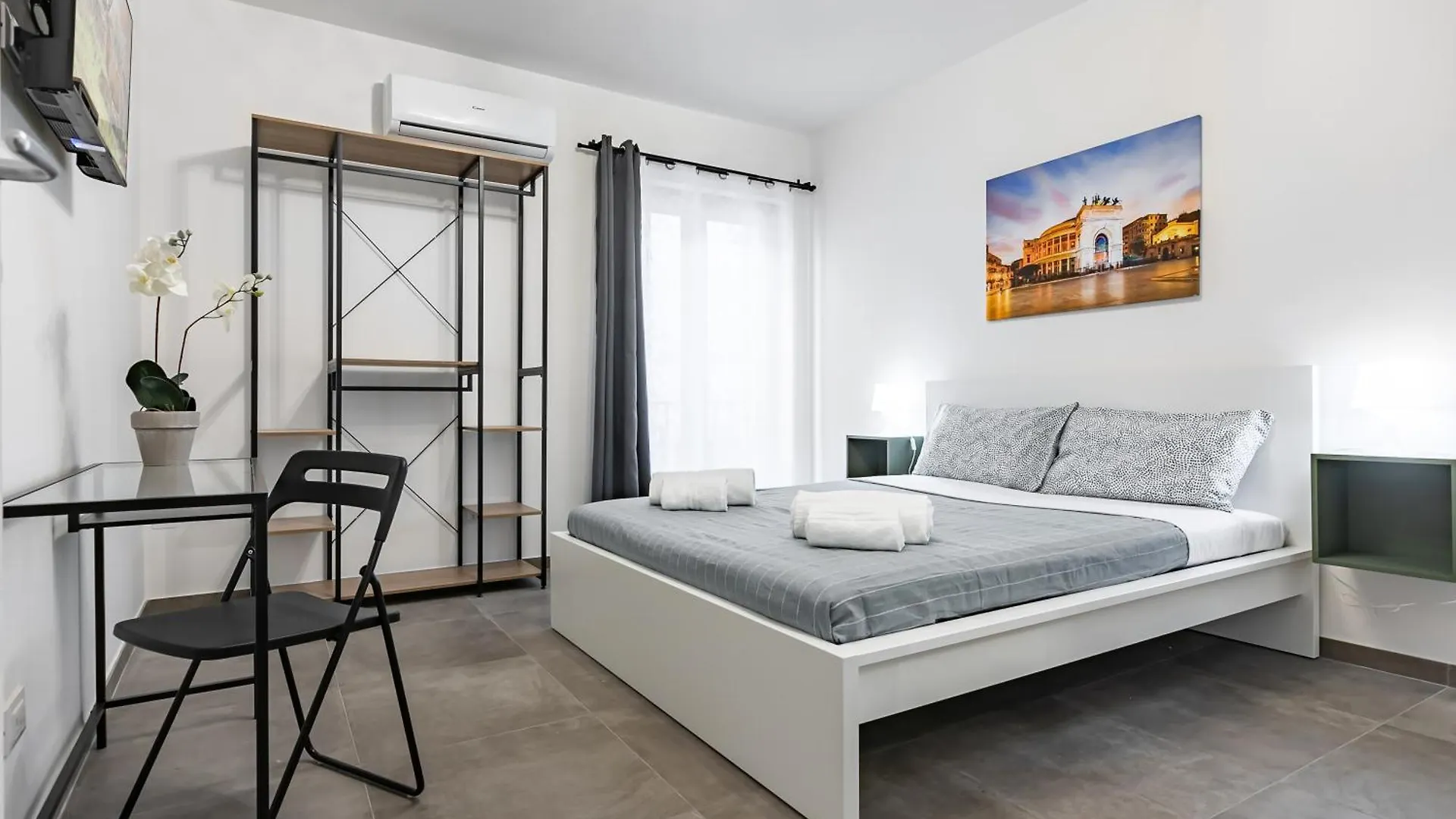 Apartment Palazzo Dei Normanni & Ballaro Roomy Modern Apt X9 Palermo